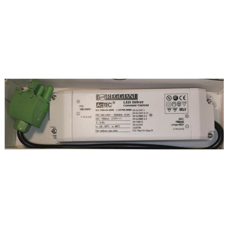 foto del prodotto 0.30041.0000 trasformatore led 8.5w 100 240vac 50 60hz 700ma reggiani
