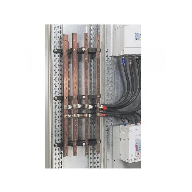 foto del prodotto 037310 supporto isolante 1 barra per polo fino a 400 a xl3 400 800 legrand