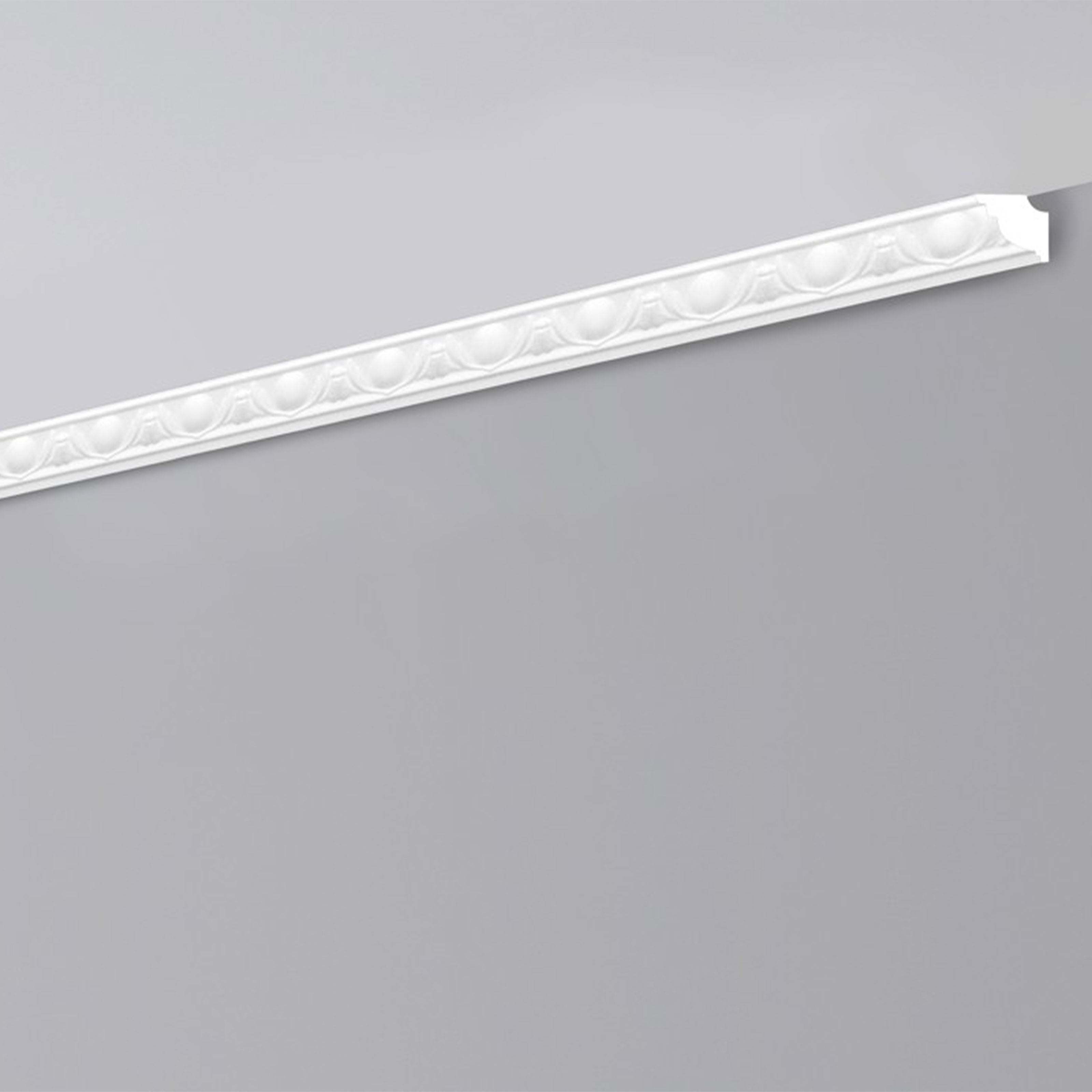 foto del prodotto 1,50ml stock . pacco da 80ml di cornice decorativa in polistirene compatto xps 30x30x2000 ld06g