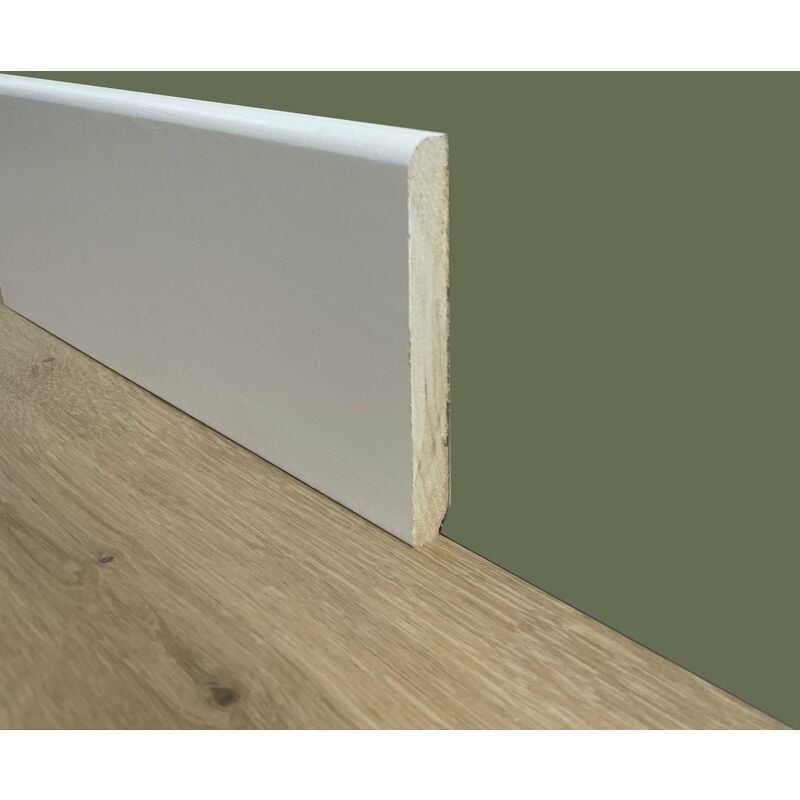 foto del prodotto 100 metri lineari di battiscopa in legno massello alto bc 120x13mm laccato bianco