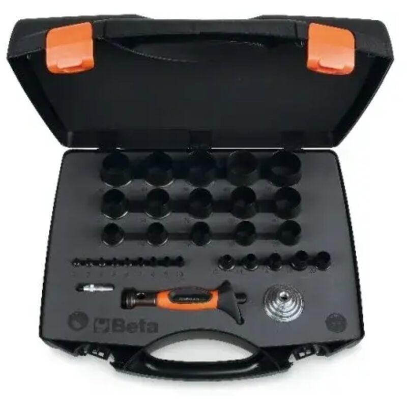 foto del prodotto 1105c 32t assortimento di fustelle ed accessori in cassetta 29 pz. beta