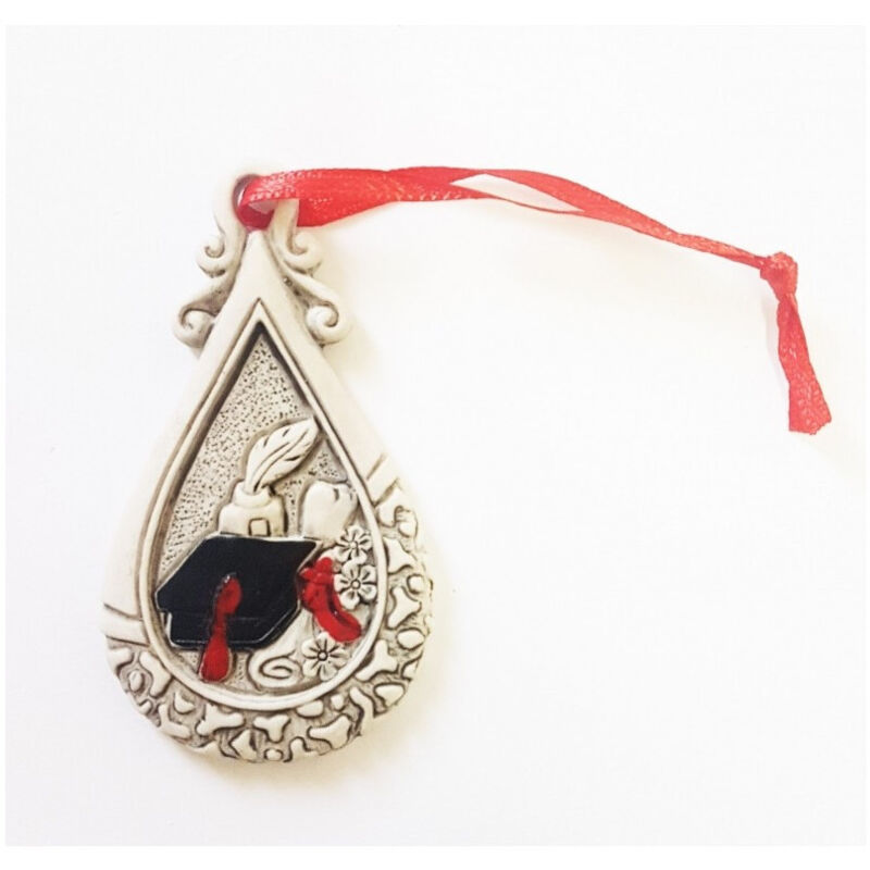 foto del prodotto 12 pezzi bomboniera ciondolo laurea simbolo pergamena fortuna rosso bianco oro - - trade shop traesio