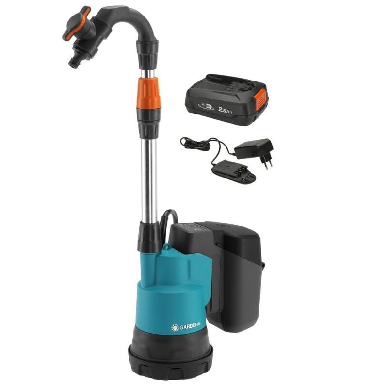 foto del prodotto 14602 61 pompa a batteria per botte di pioggia 2000 2 18v p4a set pronto all uso gardena