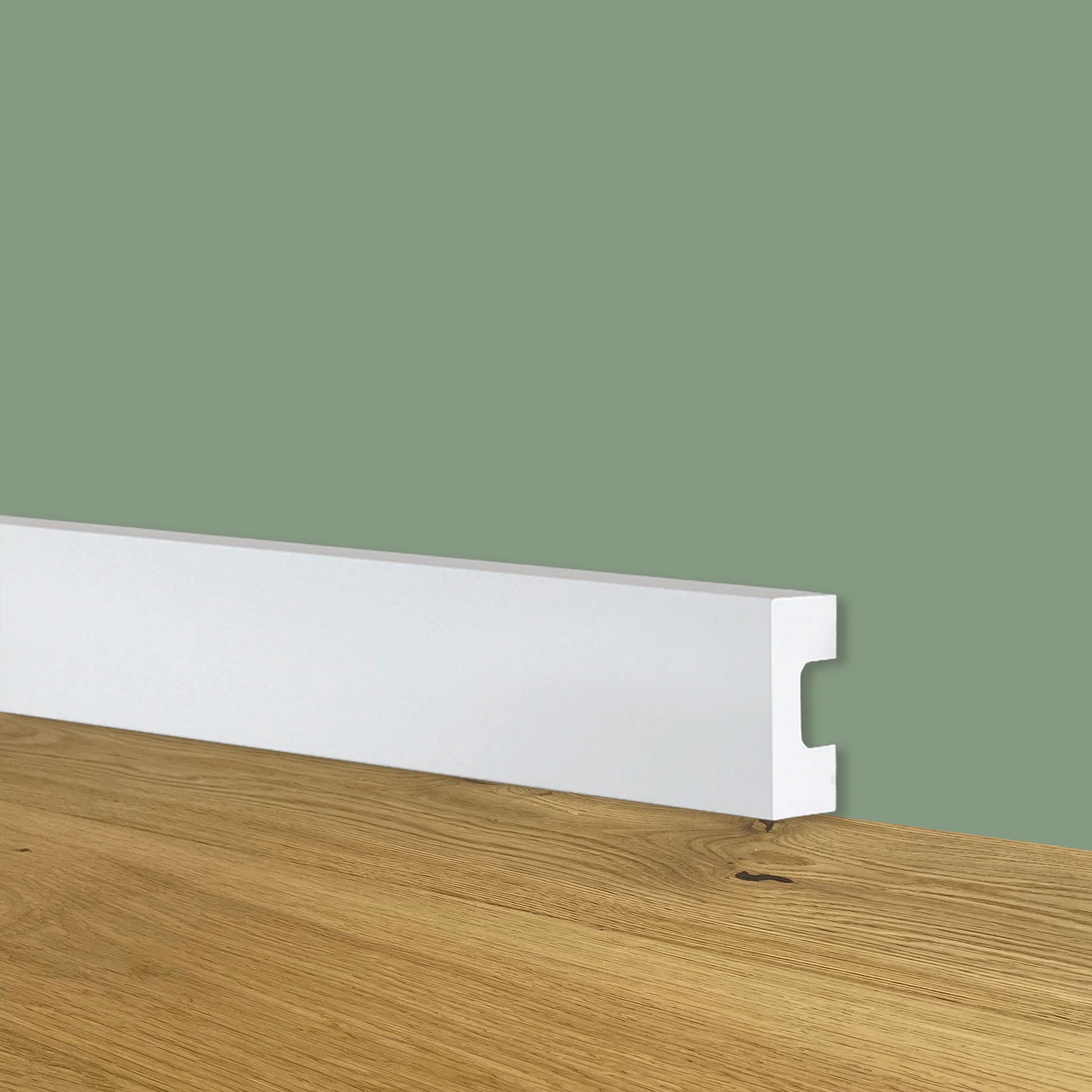 foto del prodotto 170ml bancale di battiscopa squadrato bianco passacavo bassissimo 25x13x2000mm in polimeri