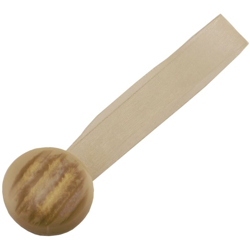 foto del prodotto 2 clip in plastica magnetic tend 35 24mm per arricciare decorare le tende colore sabbia.