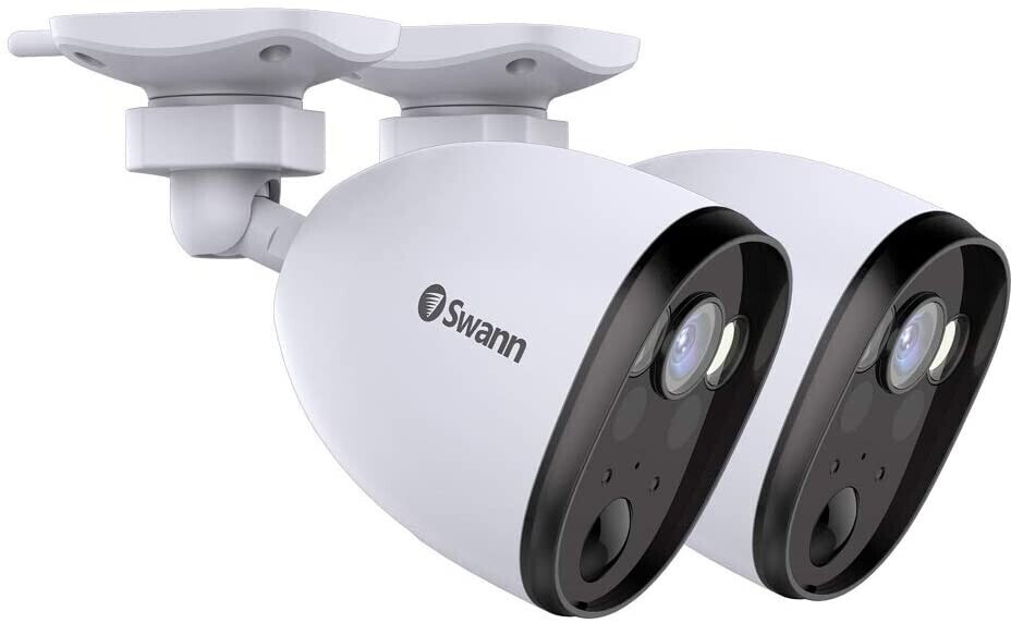 foto del prodotto 2 spotcam swann full hd con luce esterna 2 telecamere di sicurezza