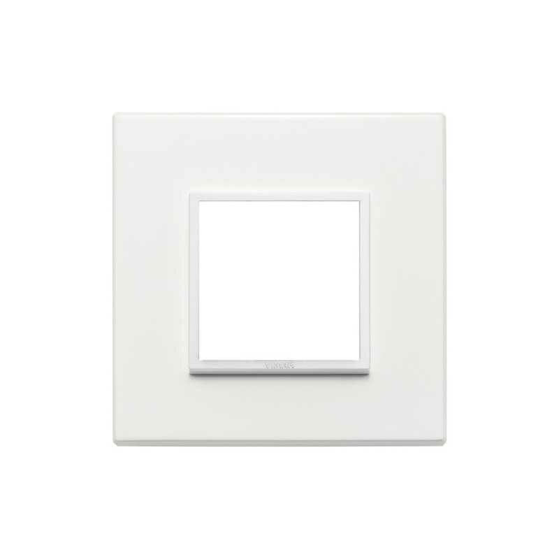 foto del prodotto 21642.17 placca 2m bianco totale eikon