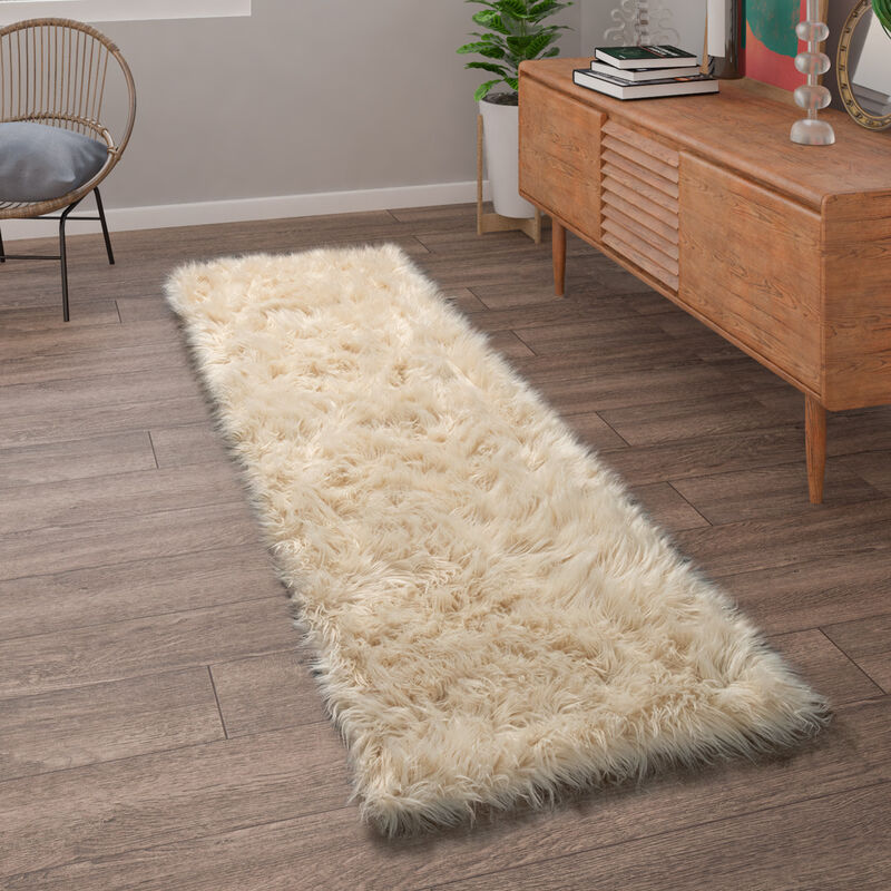 foto del prodotto paco home tappeto salotto pelliccia finta imitazione pelo lungo cuscino cuore rotondo crema, 50x150 cm