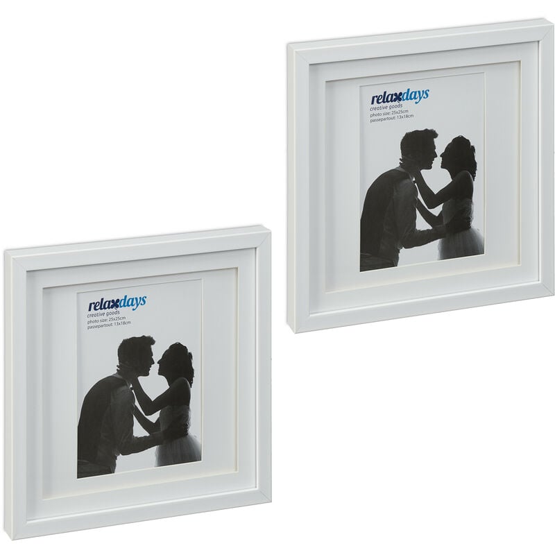 foto del prodotto relaxdays set da 2 cornici portafoto, 25x25 cm, porta foto e disegni, passpartout, quadrate, da muro e tavolo, bianco