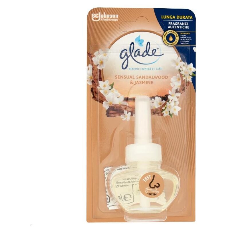foto del prodotto deodorante per ambiente ricarica 20 ml sandalo wood glade