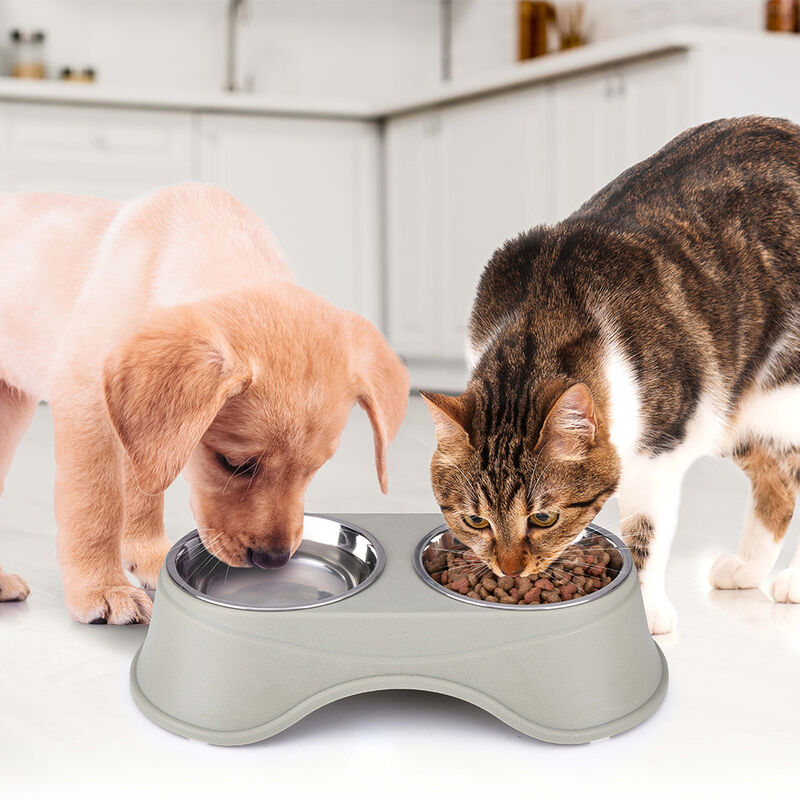 foto del prodotto doppia ciotola per animali domestici scodella in acciaio cani e gatti grigio