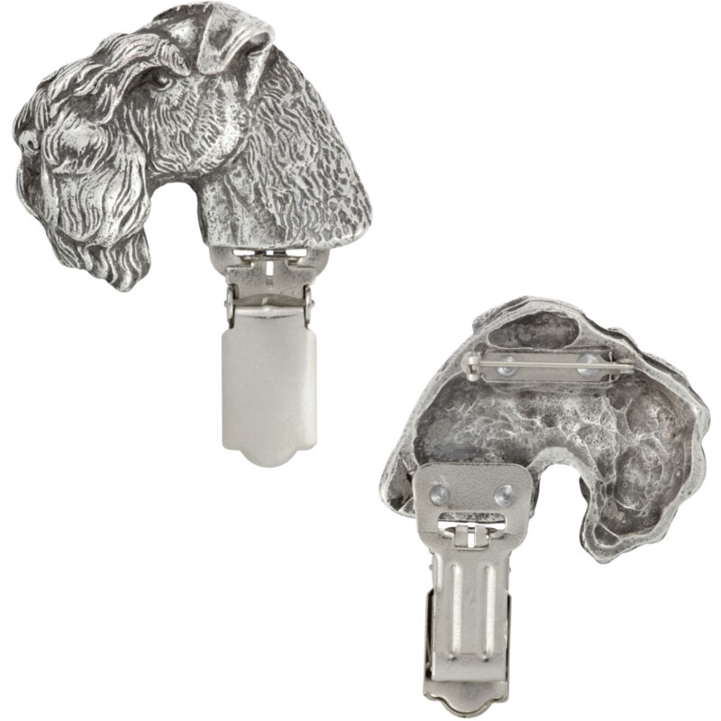 foto del prodotto kerry blue terrier, irish blue terrier spilla con clip, porta numero di partenza, distintivo argentato per esposizioni canine di art dog