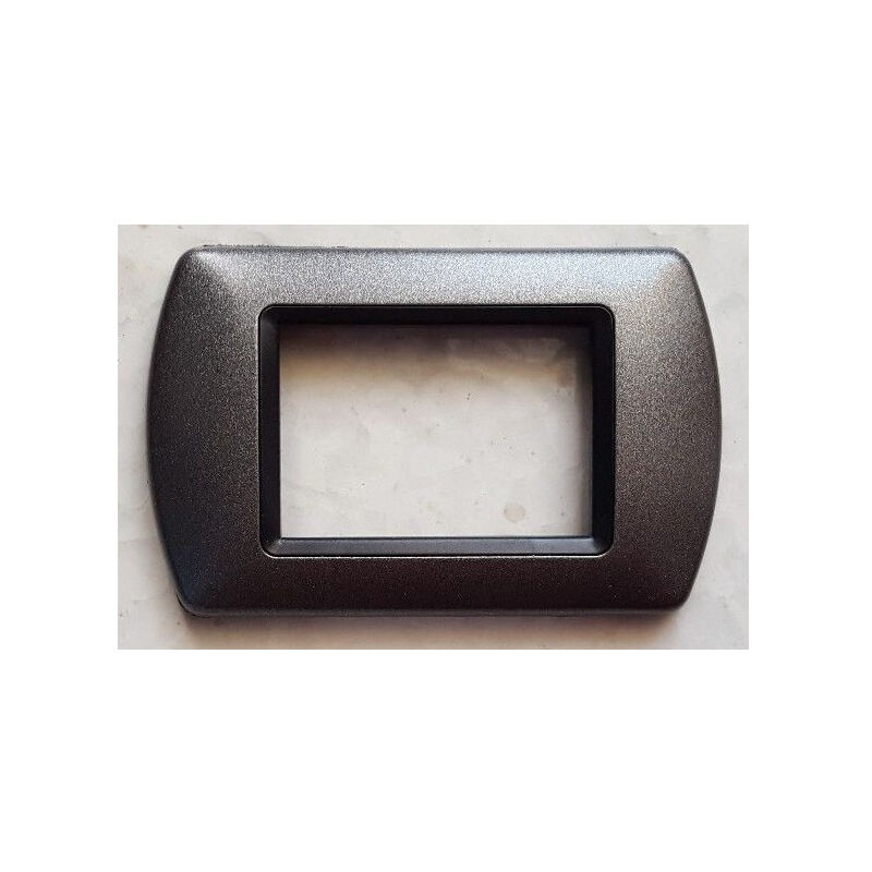 foto del prodotto trade shop traesio placchette placche in abs compatibili per serie living international placca grigio metallizzato opaco 4 fori 