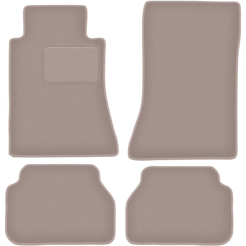 foto del prodotto tappetini in velluto beige per mercedes e w124 coup 1984 1997 