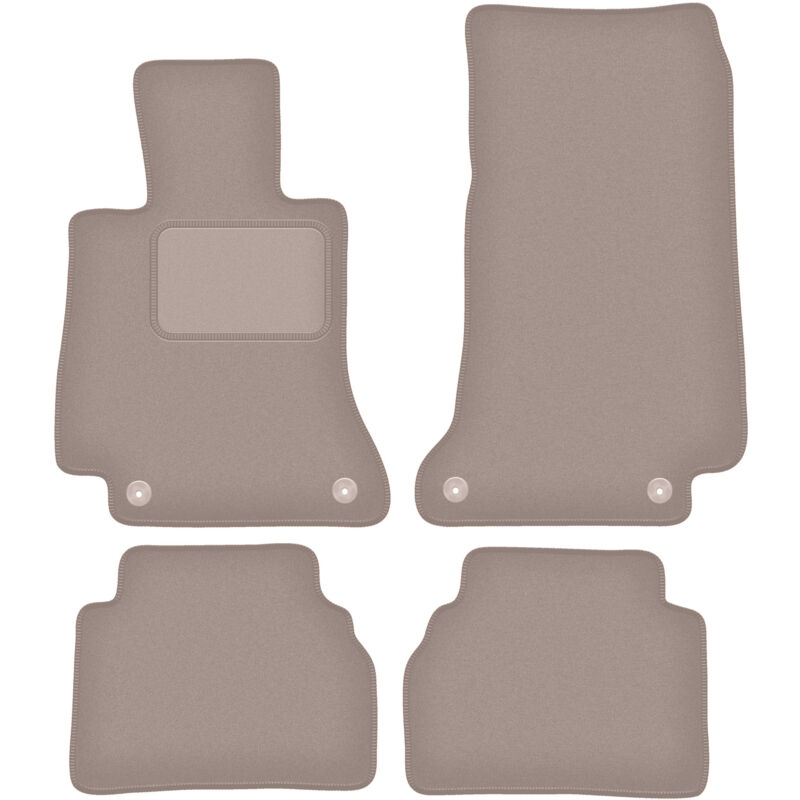 foto del prodotto tappetini in velluto beige per mercedes e w213 berlina, station wagon, liftback, coup 2015 