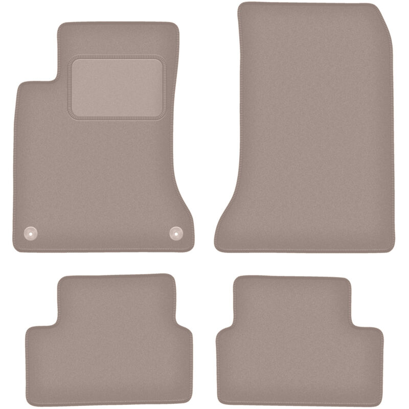 foto del prodotto tappetini in velluto beige per mercedes cla c117 berlina 2013 2019 