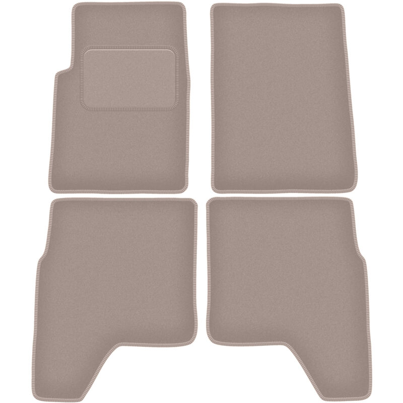 foto del prodotto tappetini in velluto beige per hyundai galloper off road 1991 2003 