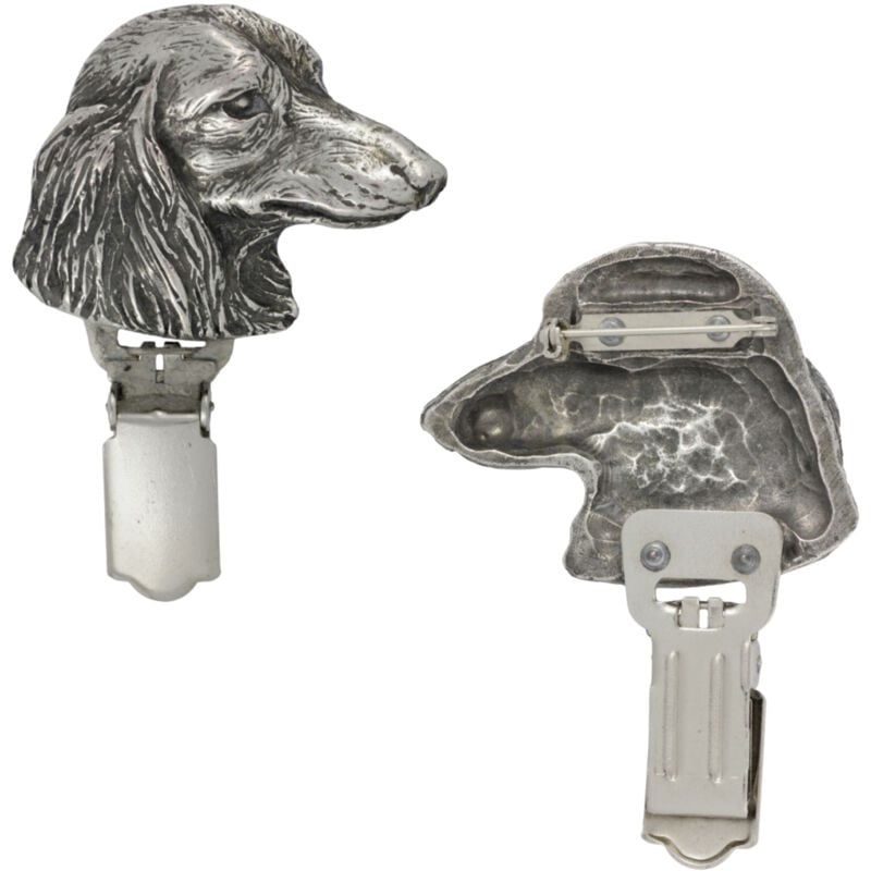 foto del prodotto bassotto a pelo lungo spilla con clip, porta numero di partenza, distintivo argentato per esposizione canina di art dog