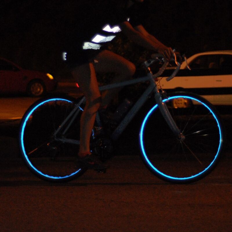 foto del prodotto strisce adesive cerchi bici riflettenti 7mm x 6mt colore blu