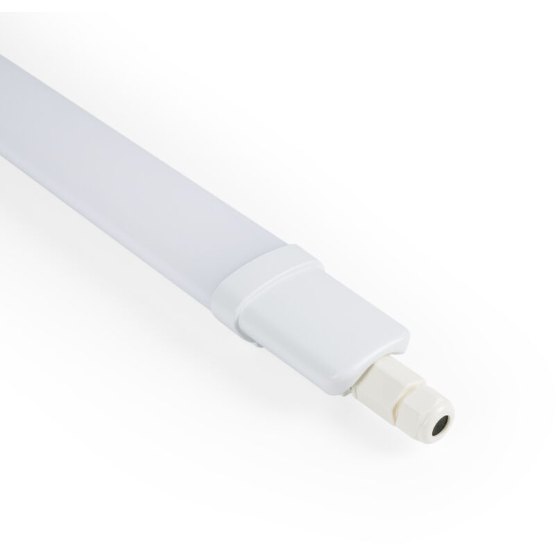 foto del prodotto plafoniera stagna led slim 120 cm 36w 3400lm ip65