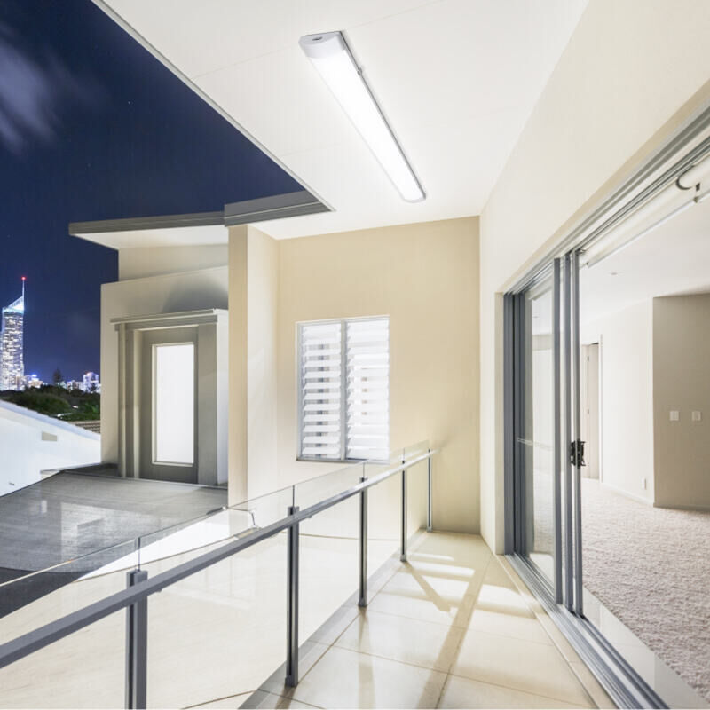 foto del prodotto 48w luce led 3600lm 4000k lineal montata a superficie 150cm randaco