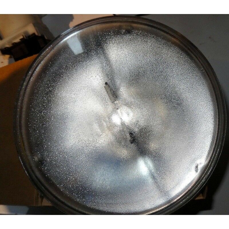 foto del prodotto 64738 4 ampoule par 64 cp61 gx16d 240v 1000w narrow spot nsp osram