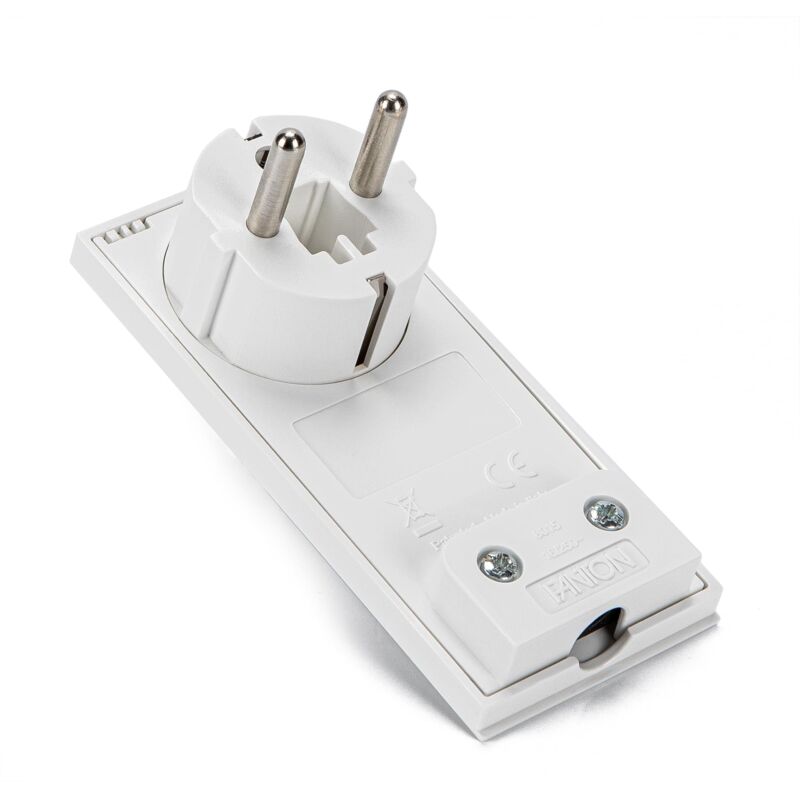 foto del prodotto 80065 spina schuko ultrapiatta salvaspazio orientabile 2p t 16a mod. clock colore bianco fanton