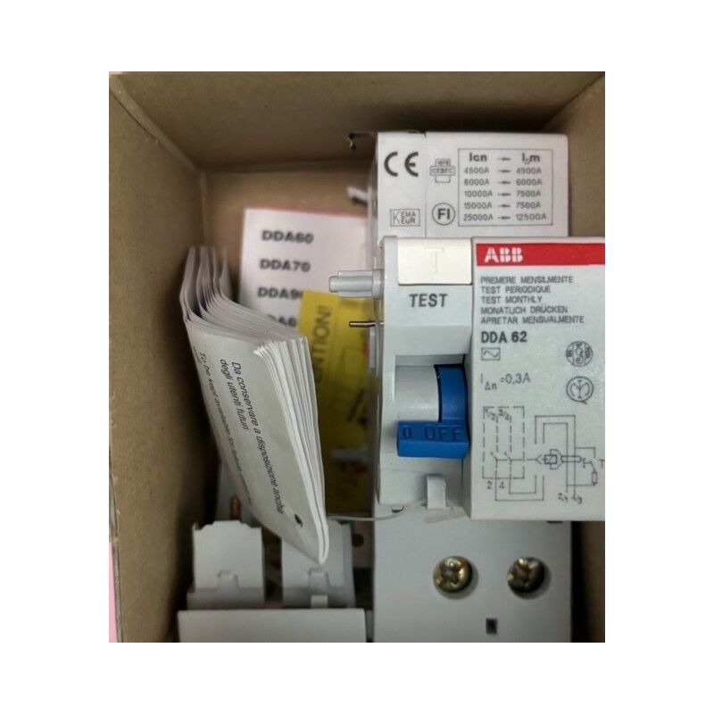 foto del prodotto abb dda62 422754 blocco differenziale 4p 25a 0,3a