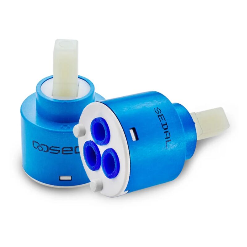 foto del prodotto adatto per valvola in ceramica rovogo da 40 mm. adatto per sostituire i nuclei dei rubinetti della cucina e dei miscelatori dei rubinetti del bagno.