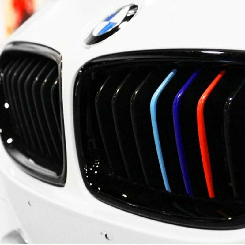foto del prodotto adesivi per griglia auto colori classici bmw