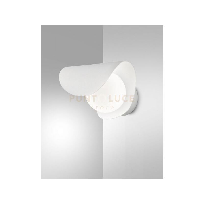 foto del prodotto adria applique bianca a led 3000k 6w 540 lm orientabile ip20 in metallo e vetro