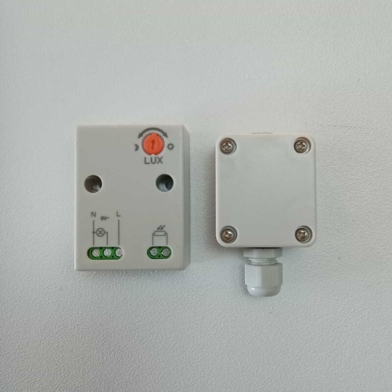 foto del prodotto alcapower alca power sensore crepuscolare 15a ip65 con angolo di rilevamento di 360 