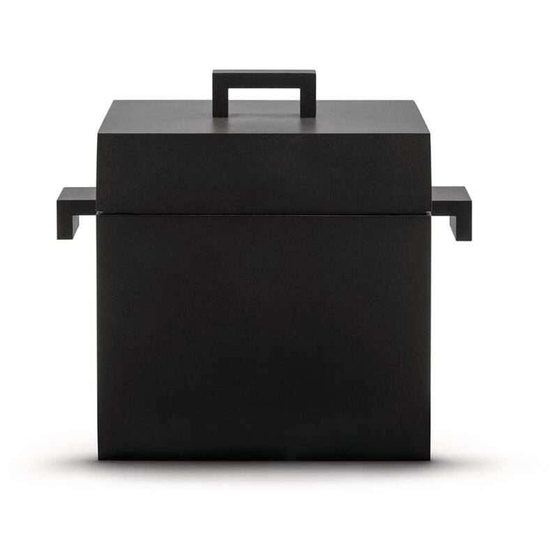 foto del prodotto alessi ar03 cocotte in fusione di alluminio con rivestimento antiaderente, nero, fondo in acciaio magnetico adatto alla cottura ad induzione, 100