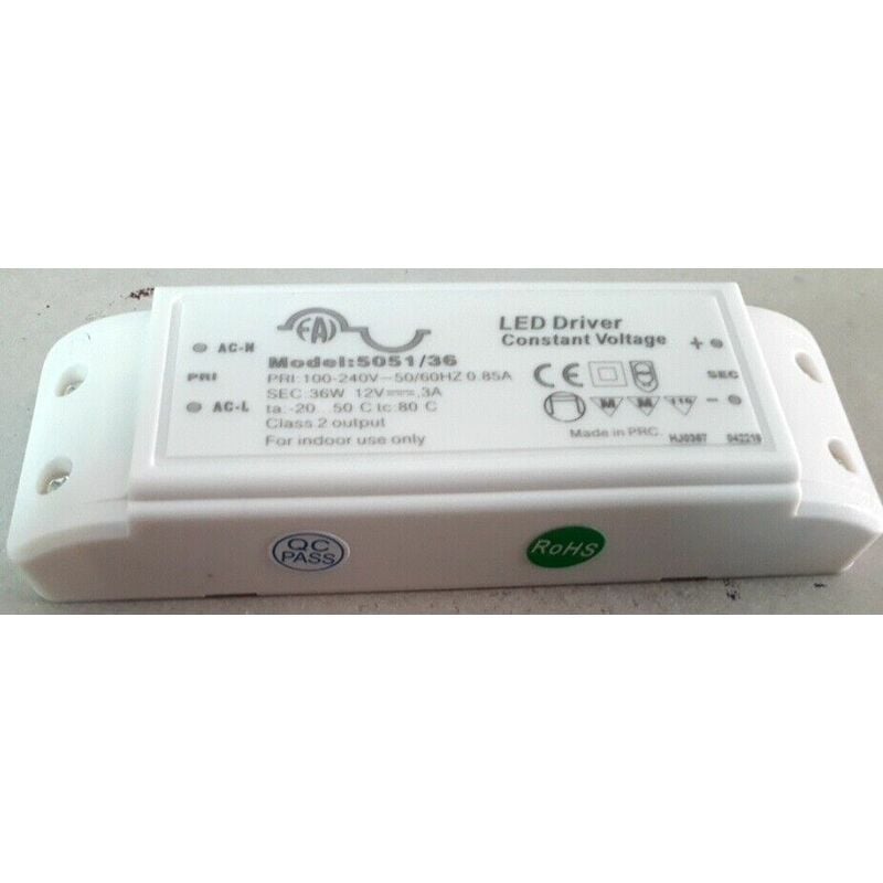 foto del prodotto alimentatore a tensione costante 12v 36 w 3a lampade faretti striscia led