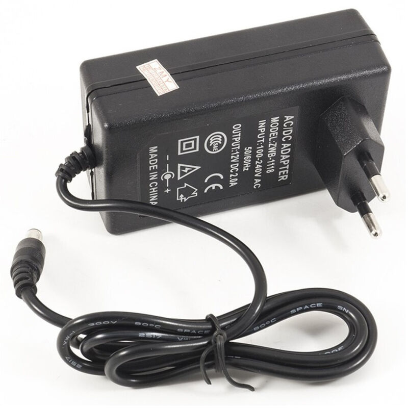 foto del prodotto alimentatore trasformatore da 12v 2.1a per monitor tv apparecchiature elettriche trade shop traesio