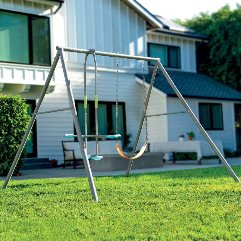 foto del prodotto altalena da giardino 2 giochi seggiolino e dondolo per bambini 3 10 anni intex 44122