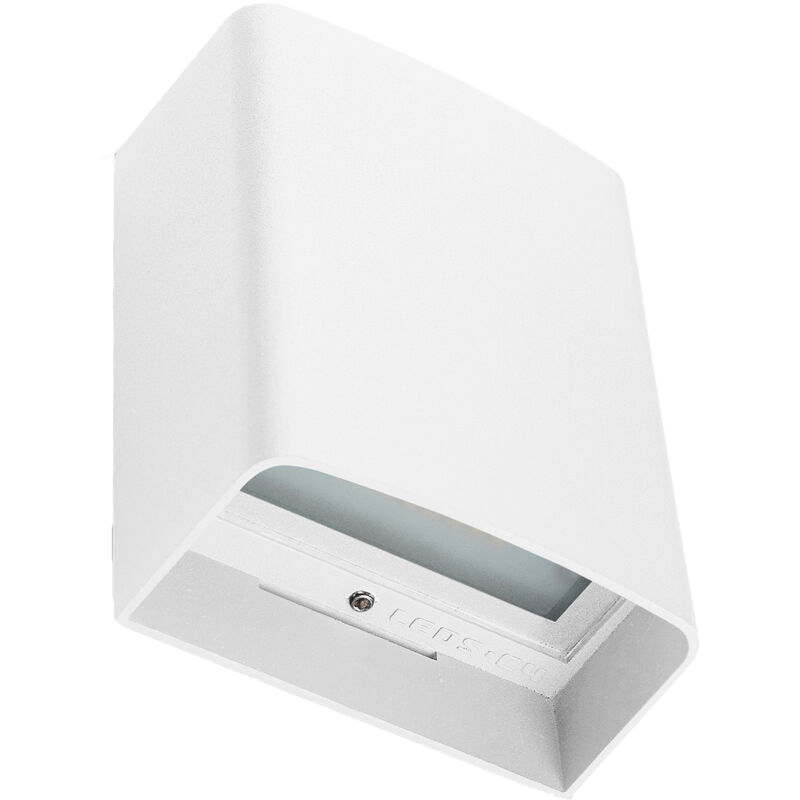foto del prodotto aplique exterior ip66 clous 136mm led 11w blanco c lido 3000k 537lm, iluminaci n de pared