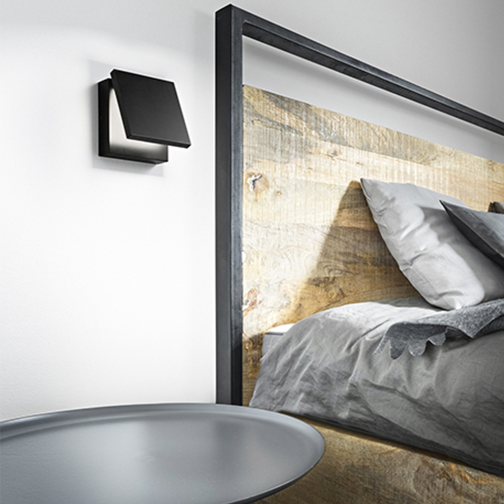 foto del prodotto applique contemporanea secret metallo nero acrilico led 10w 3000k