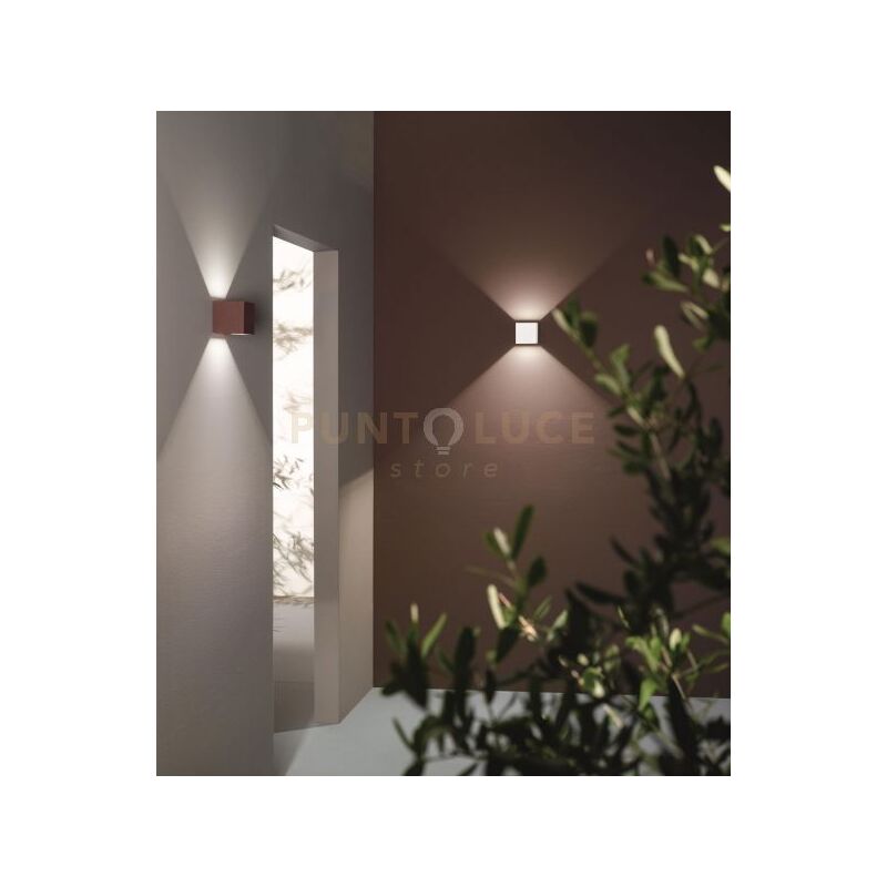 foto del prodotto applique da esterno a led cube corten 3000k 720lm 10w 10x10x10cm ip65