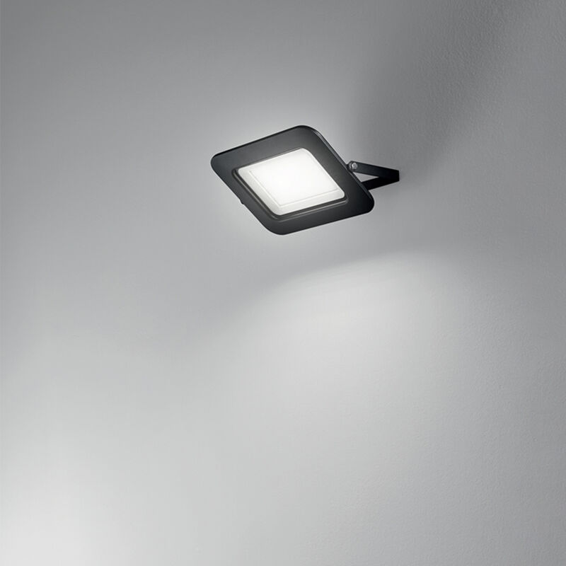 foto del prodotto applique da esterno contemporaneo pad metallo nero led 100w 3000k