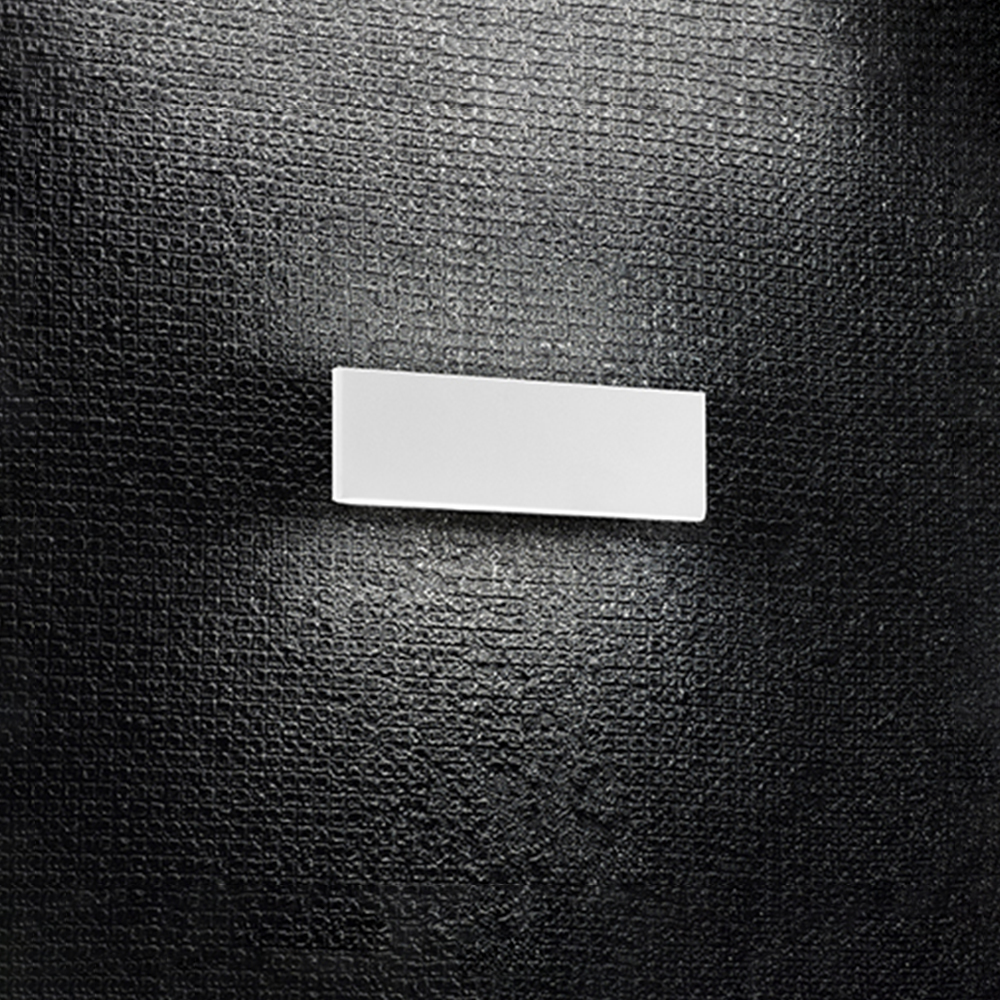 foto del prodotto applique da esterno contemporaneo plank metallo bianco acrilico led 12w 3000k