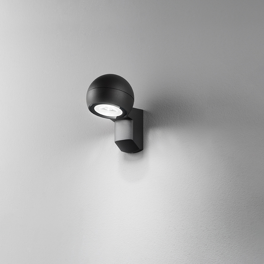 foto del prodotto applique da esterno helmet alluminio grigio grafite vetro led 12w 4000k