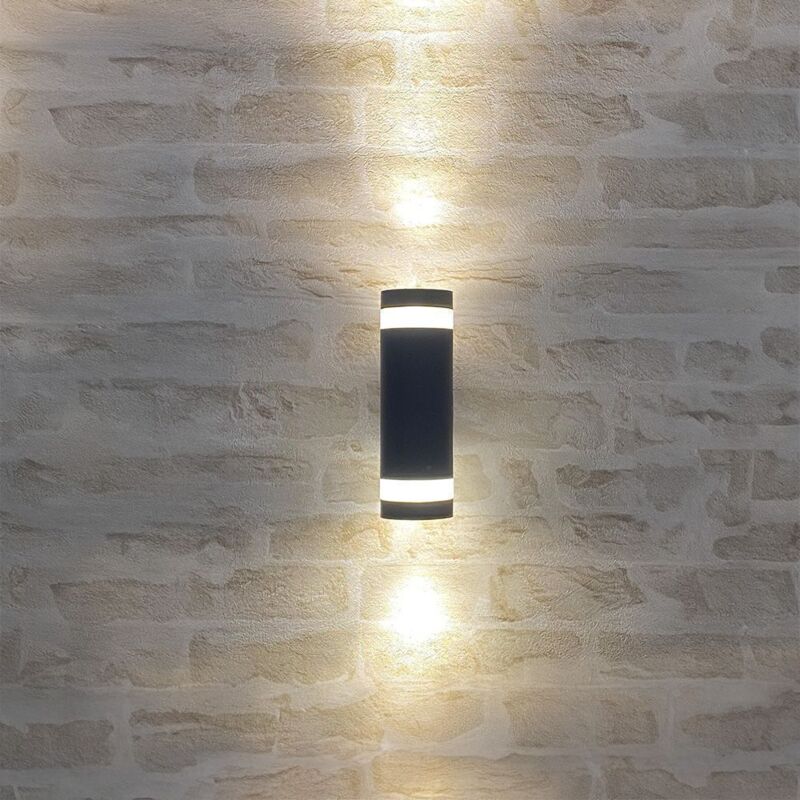 foto del prodotto applique da esterno led cct ip65 18w avilla 3 paralumi 
