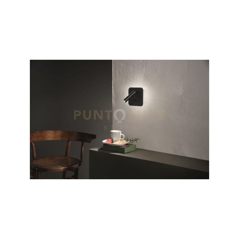 foto del prodotto applique in metallo sella led nero ap.sella sq nero