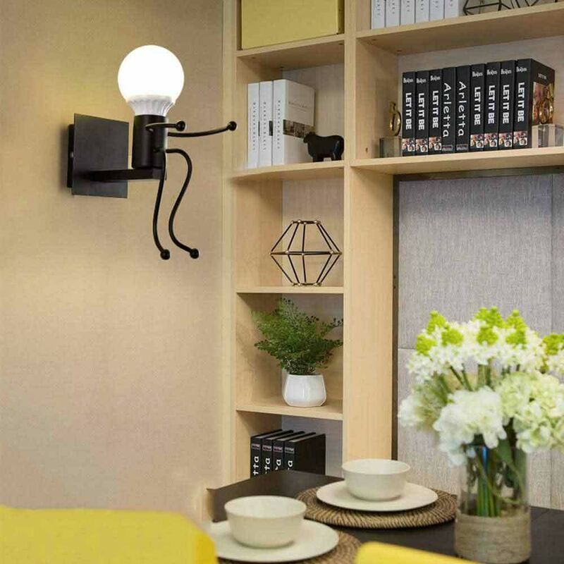 foto del prodotto applique lampada da parete moderna con attacco e27 forma omino nero seduto