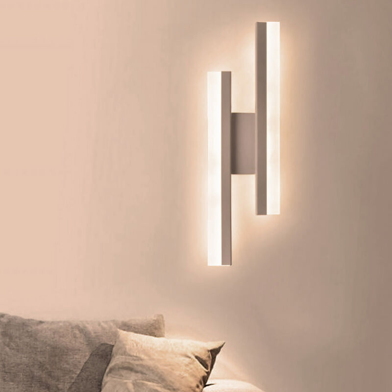 foto del prodotto applique lampada da parete per muro a led 10w moderna doppia luce per interno