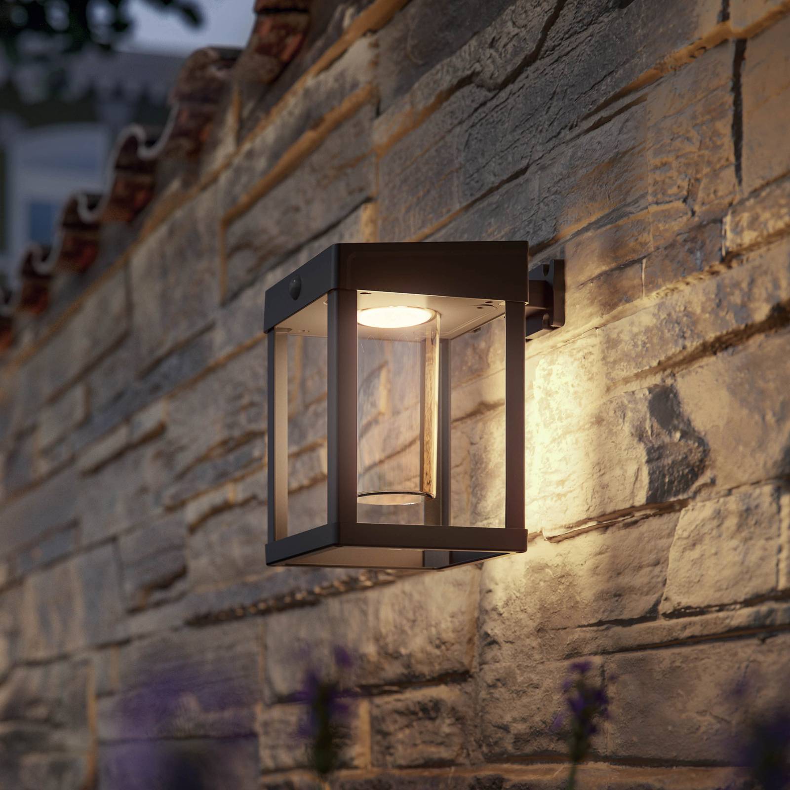 foto del prodotto applique lampada solare camill a muro con sensore 3000k 1,4w 3,7v ip44 26391800 philips