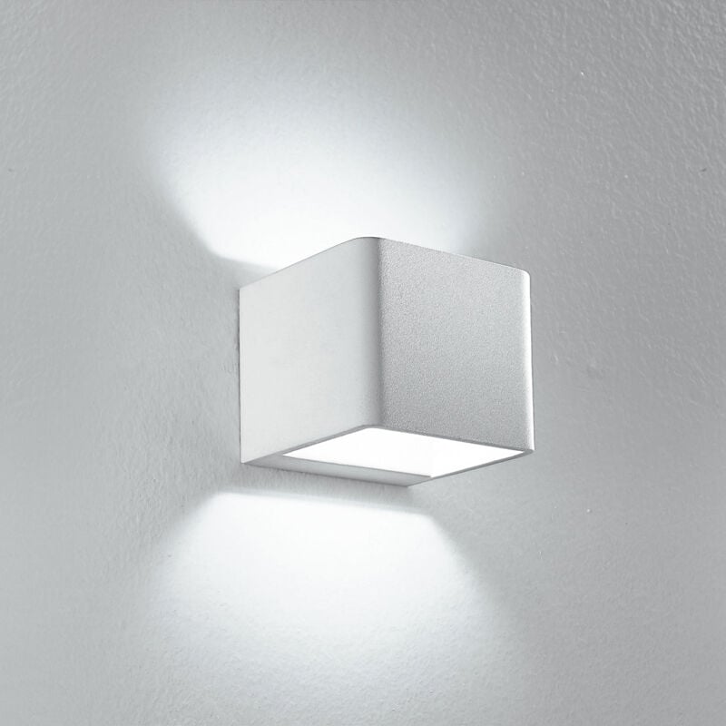 foto del prodotto applique led atlasin alluminio bianco 6w 3500k luce calda 
