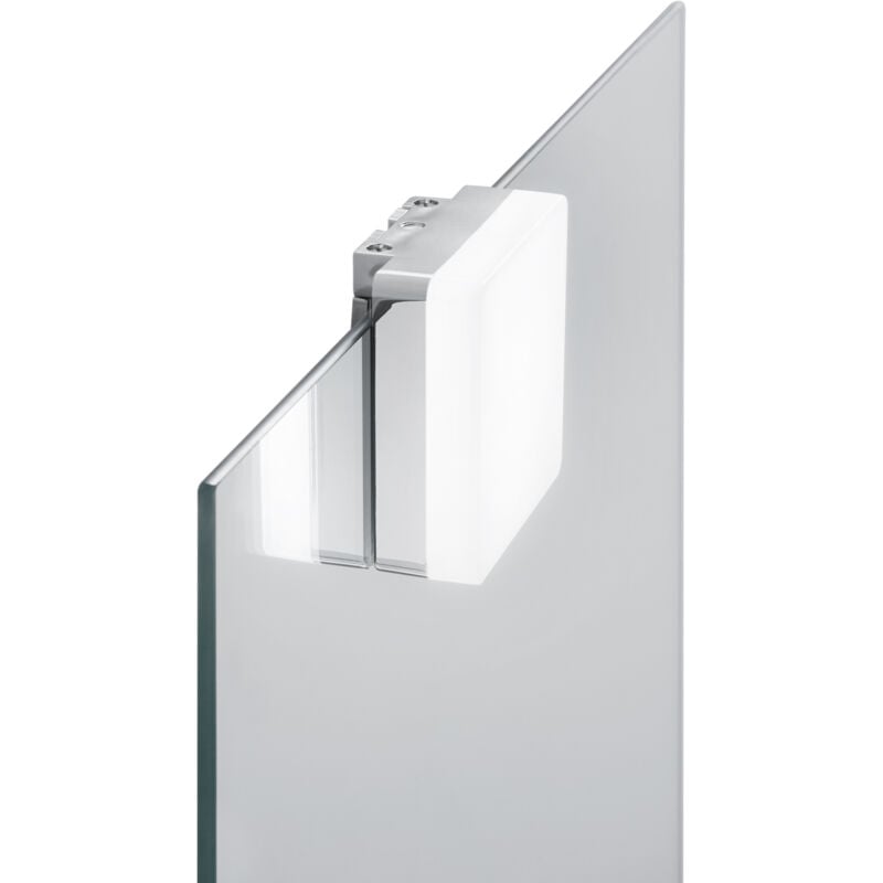 foto del prodotto applique led da bagno diva quadrata con base cromata 4w 3000k 4,5x4,5 cm. cromo