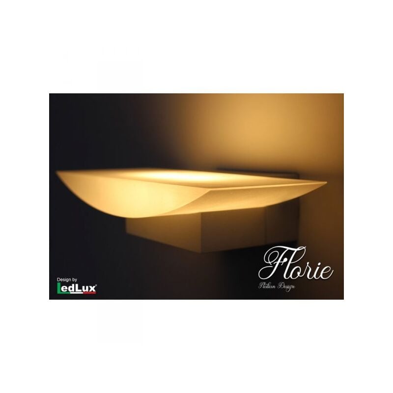 foto del prodotto applique led da parete modello florie italian design moderna 6w bianco caldo